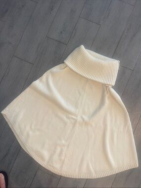 Theory Cream Turtleneck Knit Poncho Sweater